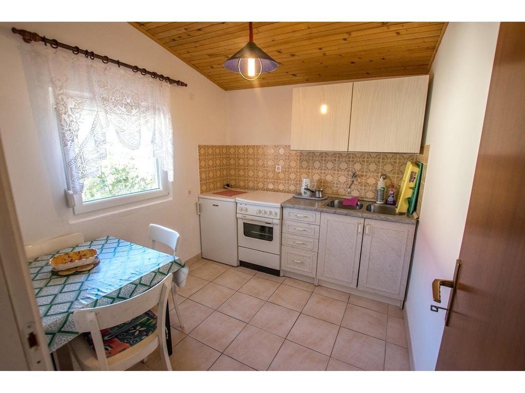 Apartments Velebit Starigrad Paklenica Exterior photo
